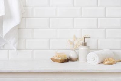 Tile Accents and Backsplash